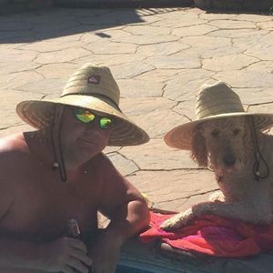 Meet your Posher, Robert